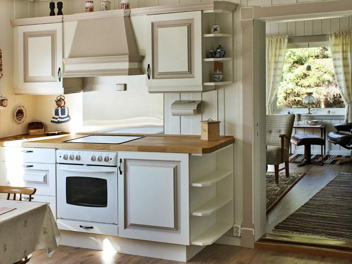 6 Person Holiday Home In Otta Room photo